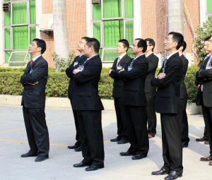 小蝌蚪网站在线观看的管理层